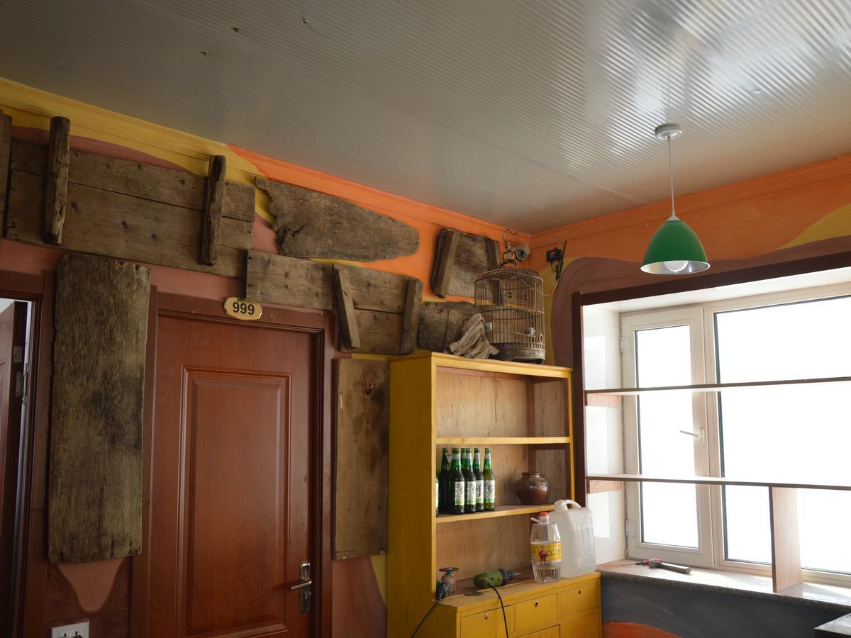 Snow Valley International Hostel Wuchang  ภายนอก รูปภาพ